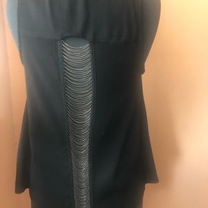 Black crop sleeveless top